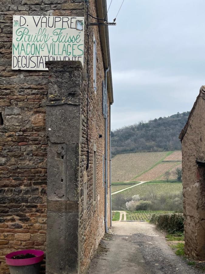 La Tablee Medievale Civrieux-dʼAzergues Exteriör bild
